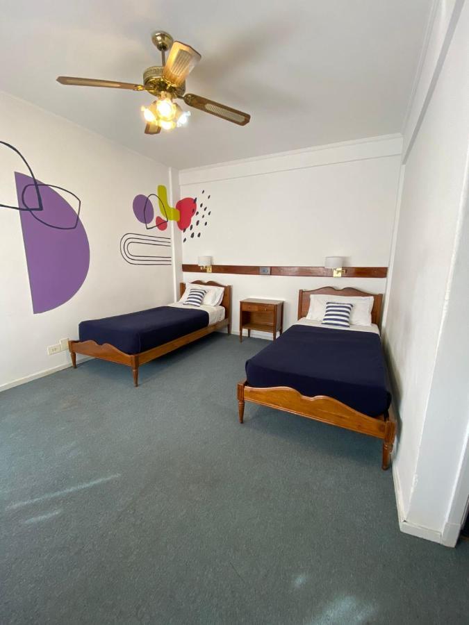Wanna La Plata Hostel Eksteriør bilde